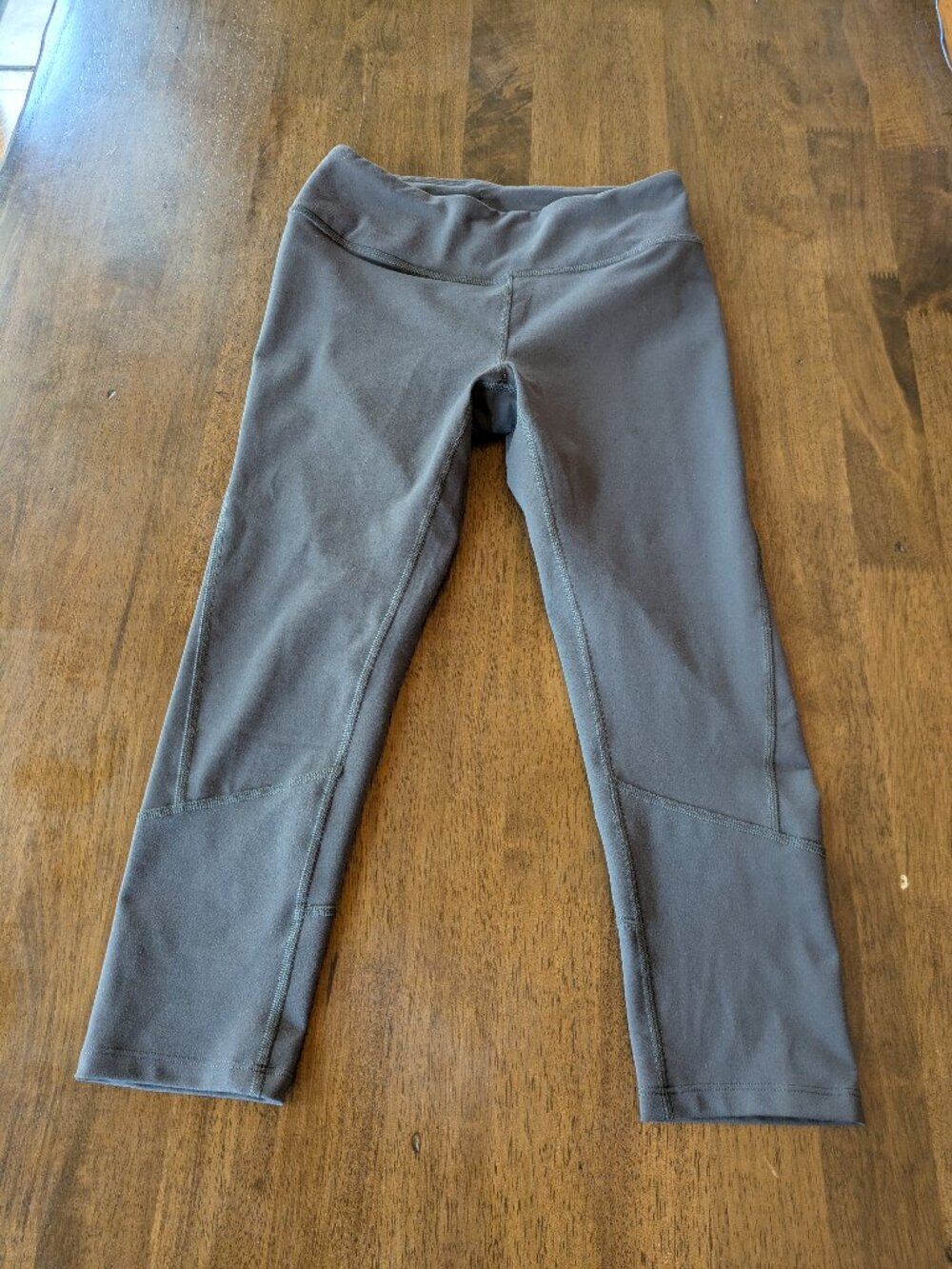 REI Women’s Running Leggings Size S – Gray | Reflective Strip + Key Pocket